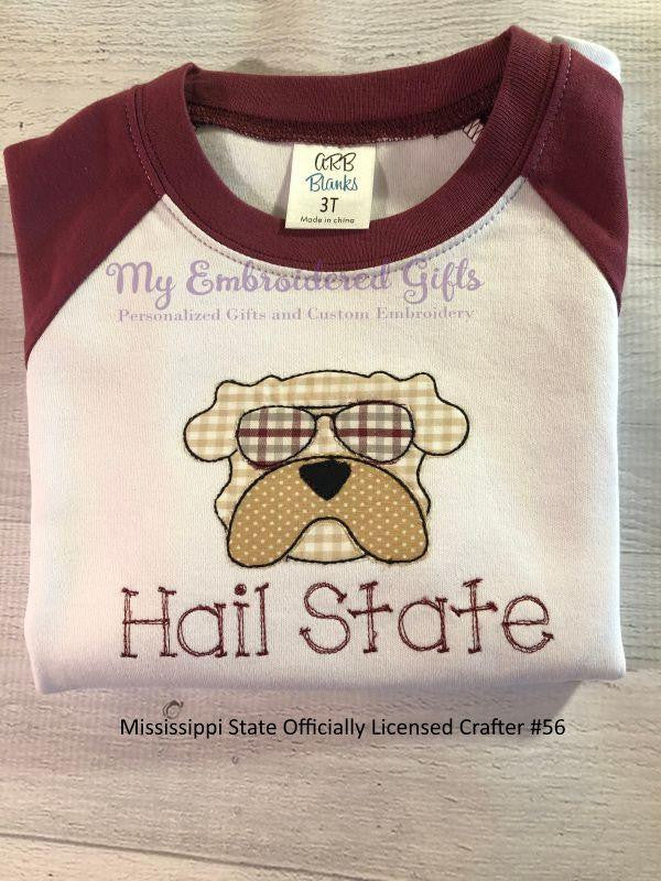  Bulldog with Sunglasses Appliqued T-Shirt 