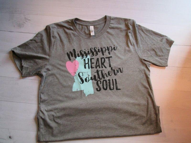 Mississippi Heart Southern Soul - myembroideredgifts-com - myembroideredgifts-com